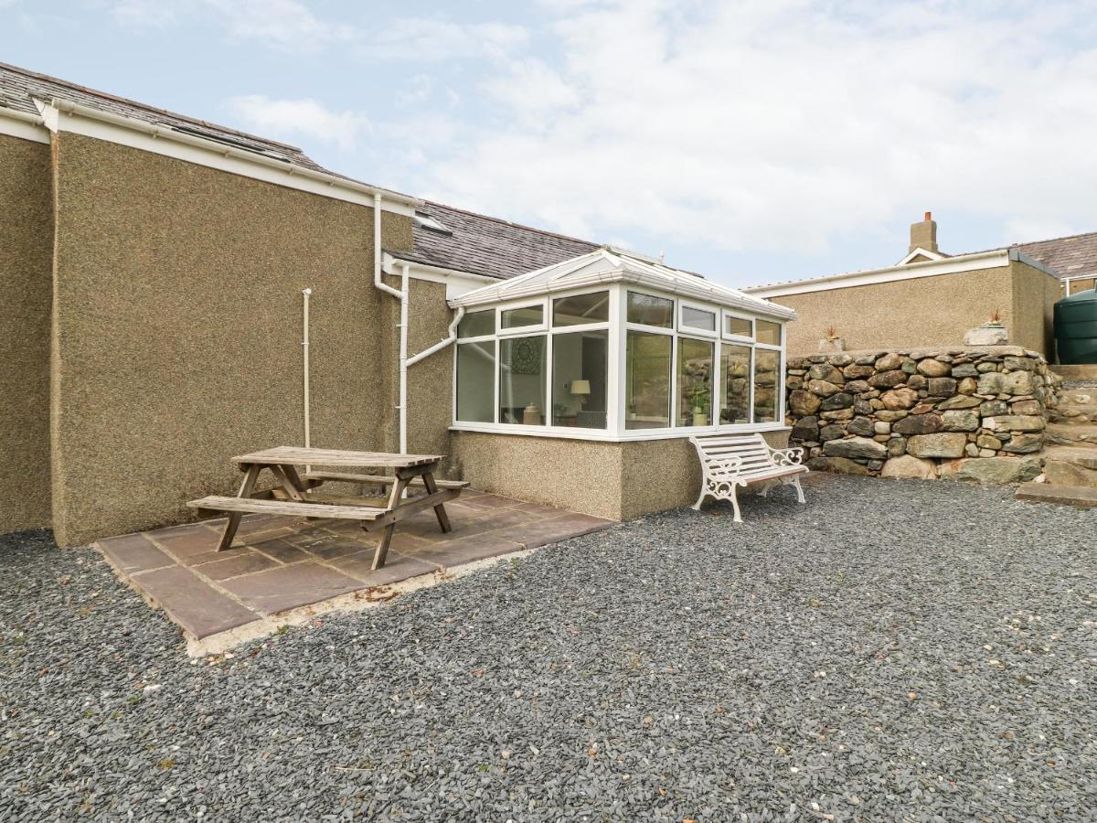 Villa Coetsiws à Clynnog-fawr Extérieur photo